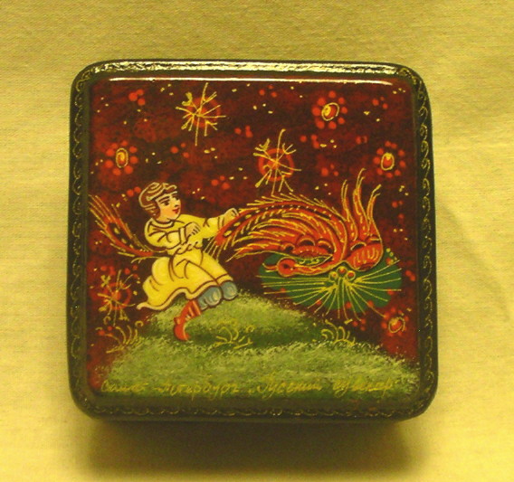 Box for jewelry Russian folk art hand-painted palekh lacquer miniature Khokhloma 