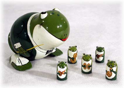 Frog Band Doll - 6pc./ 4"